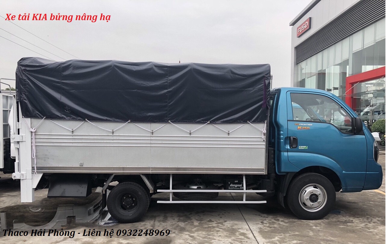 Kia bửng nâng hạ