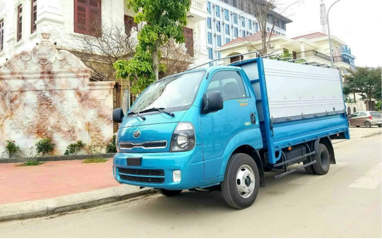 KIA K250 mui bạt 3 bửng