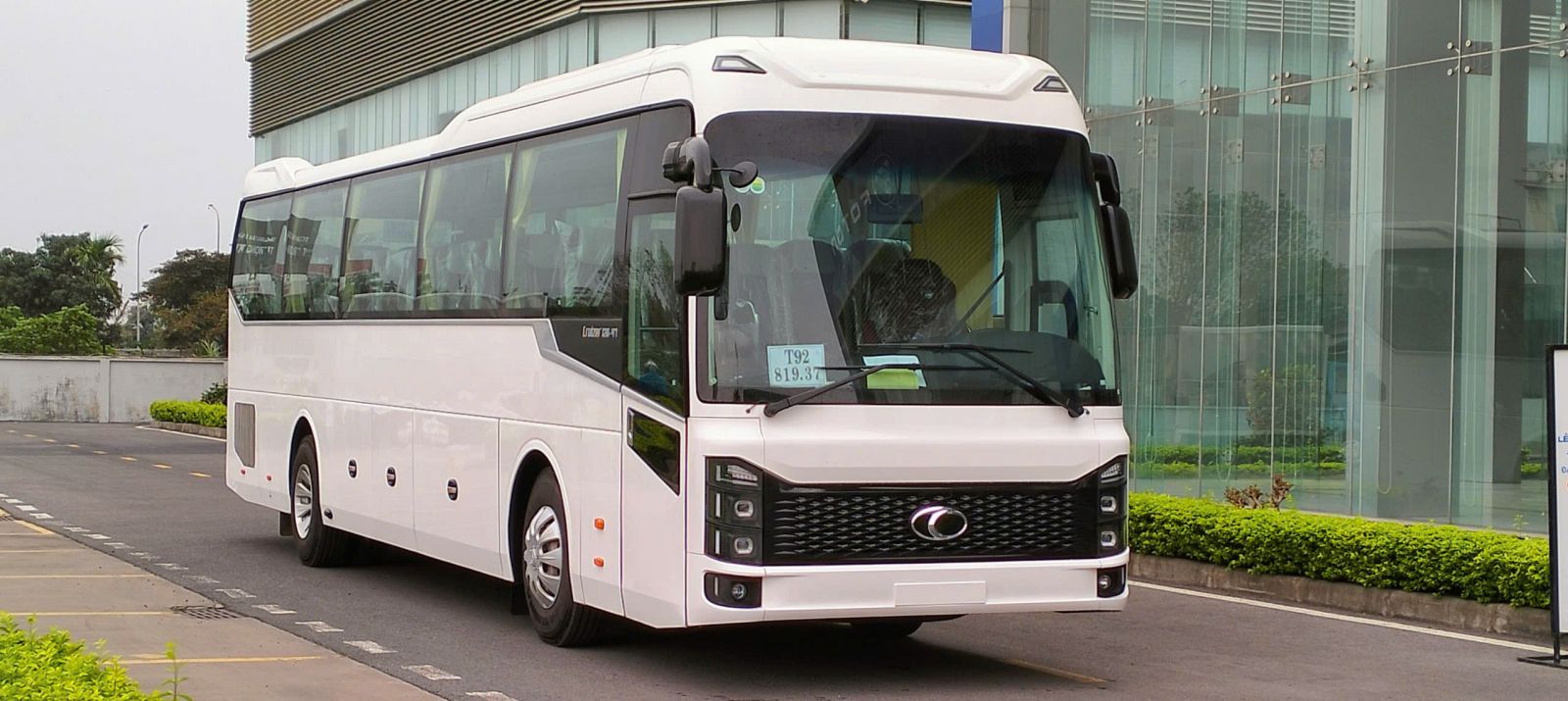 THACO 47 GHẾ TB120S47C
