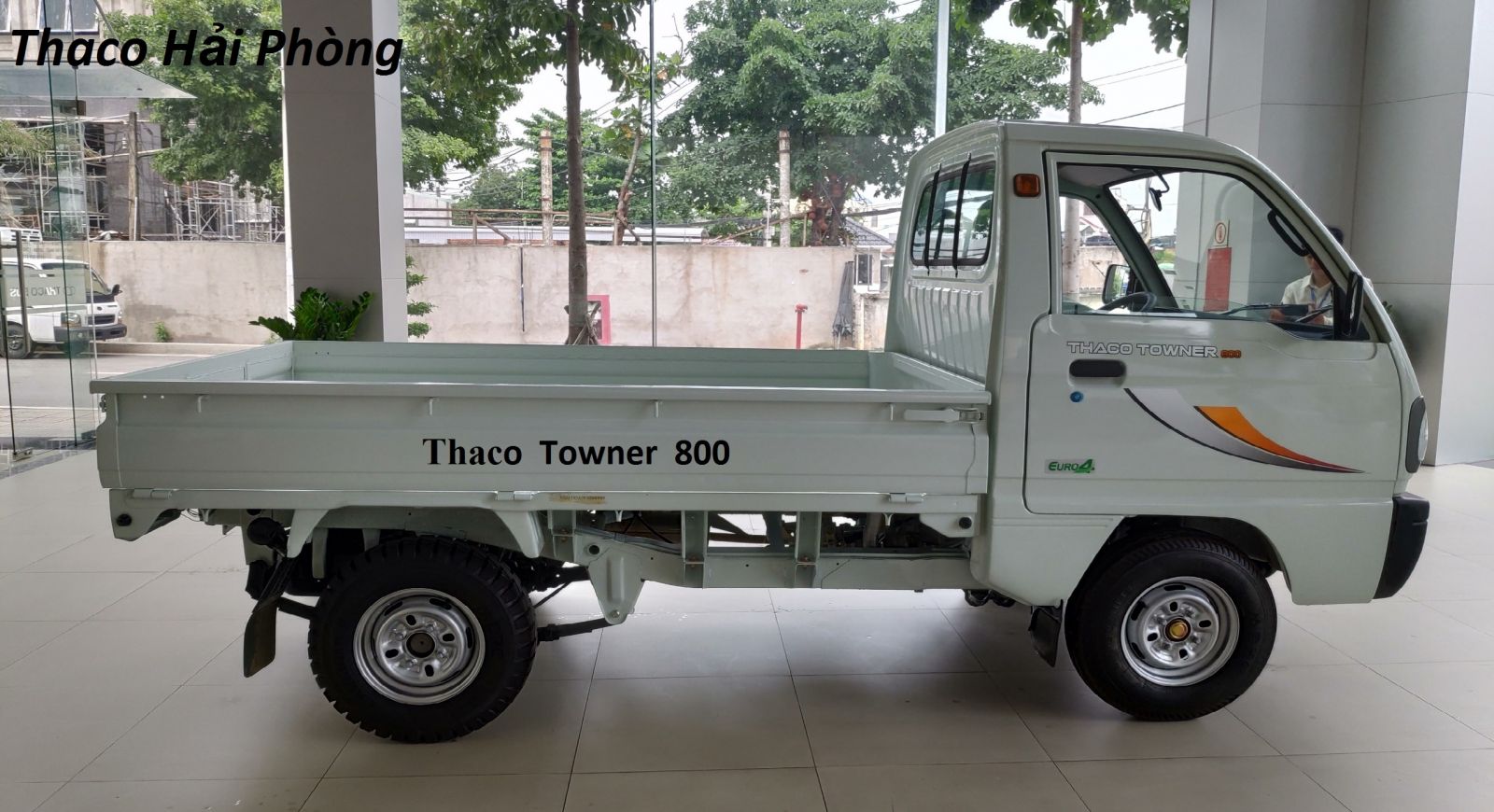 Thaco towner800